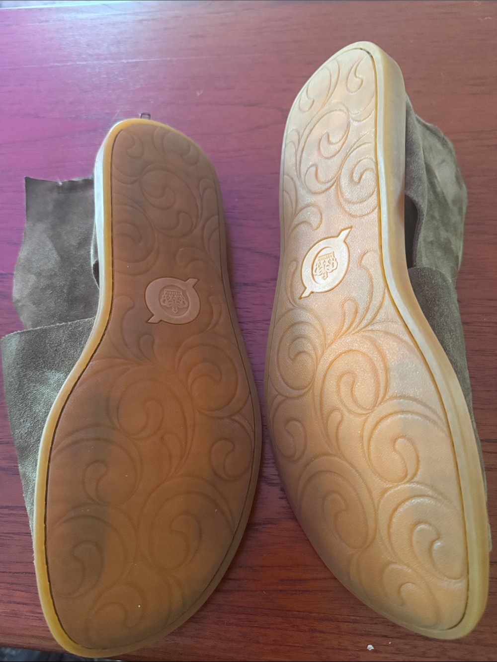 Born Olive Suede Crossover Open-Toe Sandals with Back Zip - Picture 3 of 9